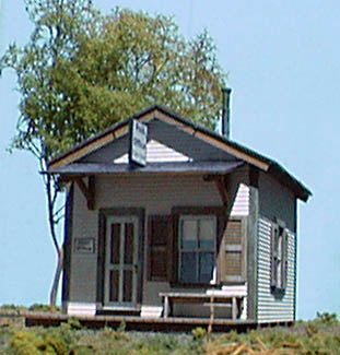 B.T.S. 17233 O Scale Cabin Creek Post Office Craftsman Building Kit