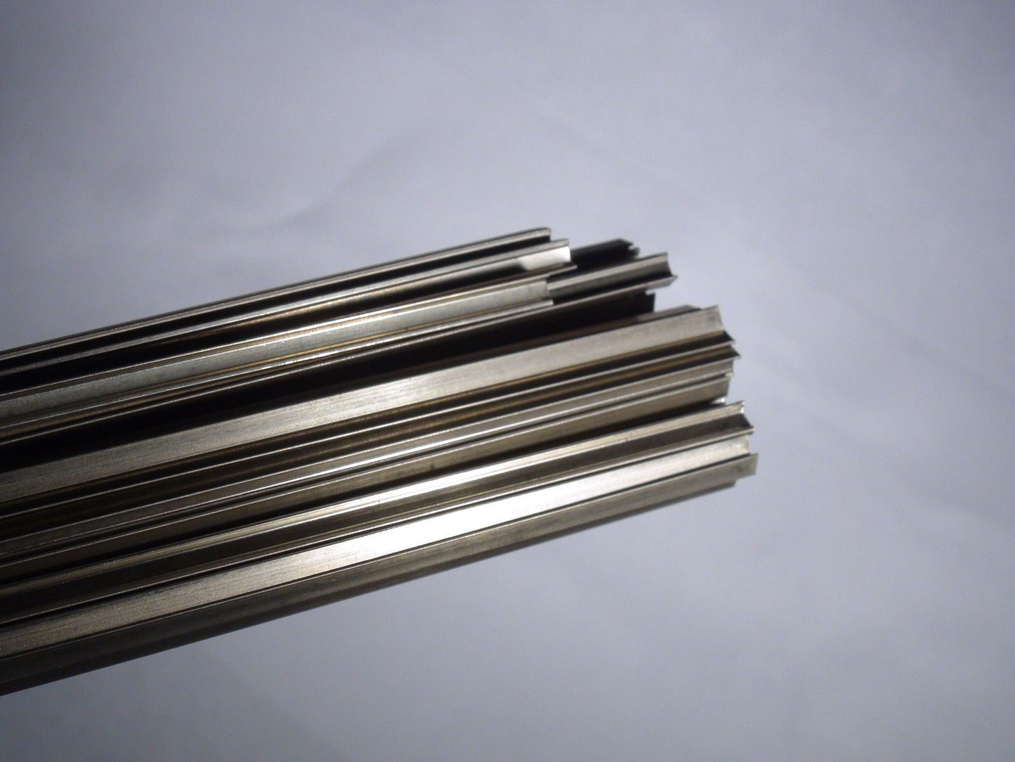 Micro Engineering 17-100 HO Code 100 36" Non-Weathered Nickel Silver Rail