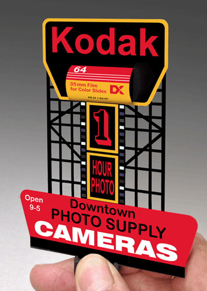 Miller Engineering 440902 N/HO Kodak Animated Neon Rooftop Billboard