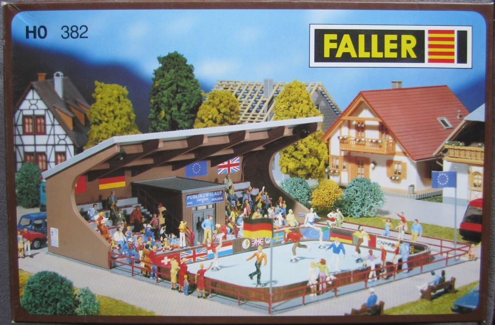 Faller 382 HO Scale Skating Rink Plastic Model Building Kit