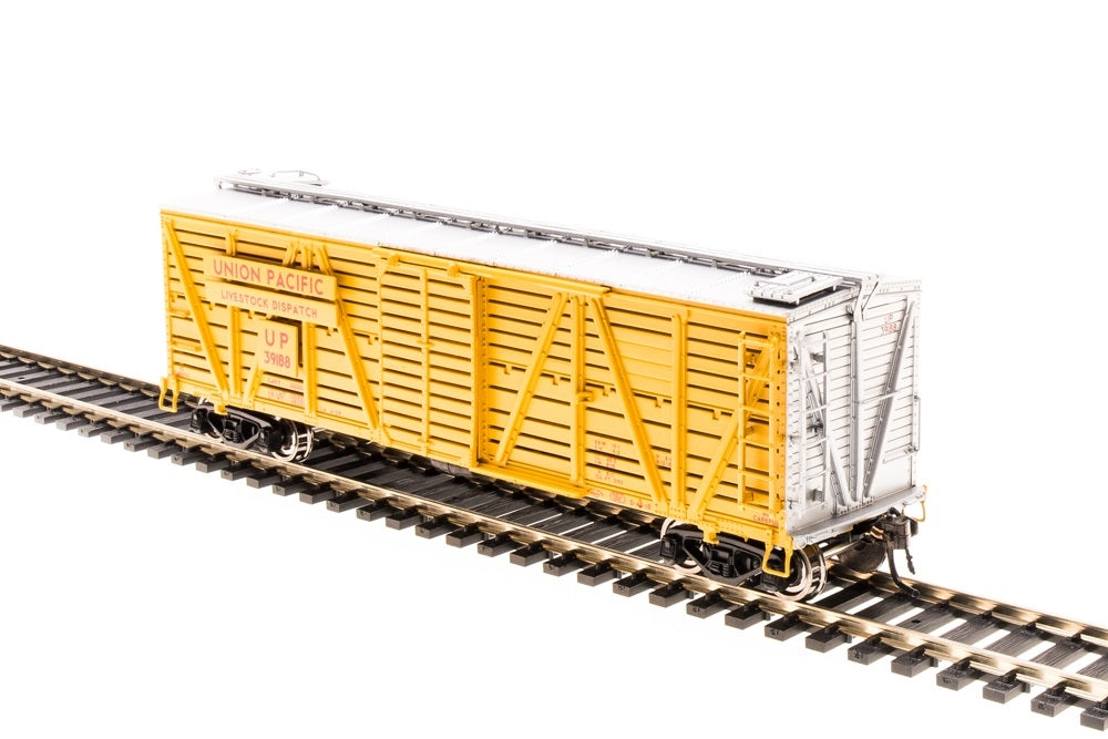 Broadway Limited 4116 HO Union Pacific PRR K7 Stock Car with Cattle Sounds