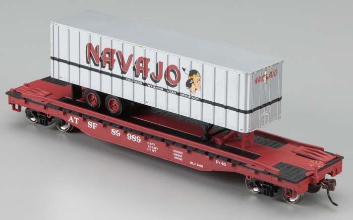 Bachmann 16701 HO Santa Fe 52' Flat Car w/ 35' Navajo Trailer