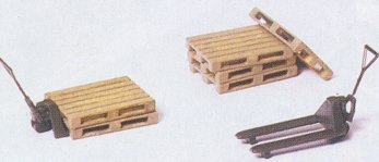 Preiser 18353 HO Military Accessories Pallet Jacks & Pallets Plastic Model Kit