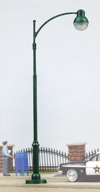 Walthers 949-4309 HO Modern Street Light
