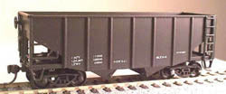 Stewart Hobbies 10100 HO Undecorated 55-Ton 2-Bay Fishbelly Hopper
