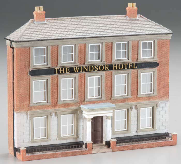 Bachmann 35002 HO Windsor Hotel Thin Profile Assembled Building