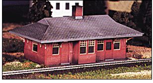 Bachmann 45972 O Plasticville Rural Station Classic Building Kit