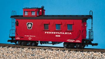 USA Trains R12012 G Pennsylvania Wood Side Caboose #925