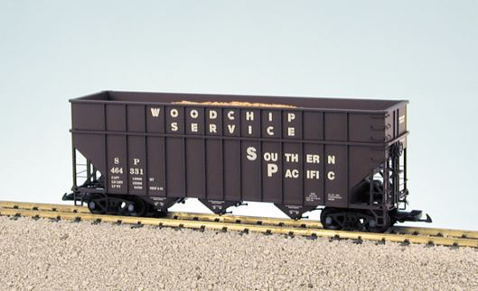 USA Trains R14080 G SP Woodchip Car with "Real" Woodchip Load #464331