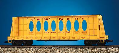 USA Trains 17405 G Union Pacific Centerbeam Flatcar Yellow