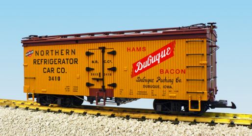 USA Trains 16364 G Northern Refrigerator Car Co. Hams Dubuque Bacon #3410