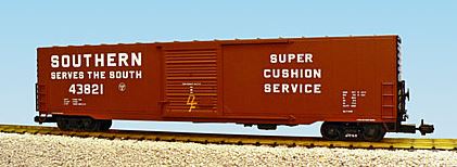 USA Trains R19420A G Southern 60' Steel Single-Door Boxcar w/Cushioned Coupler