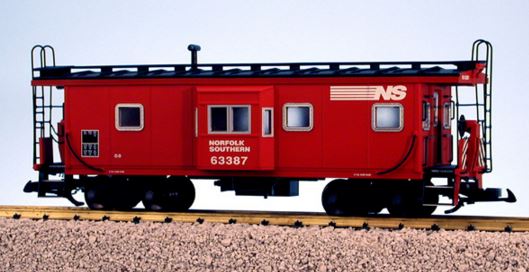 USA Trains R12070 G Norfolk Southern Illuminated Bay Window Caboose #63387
