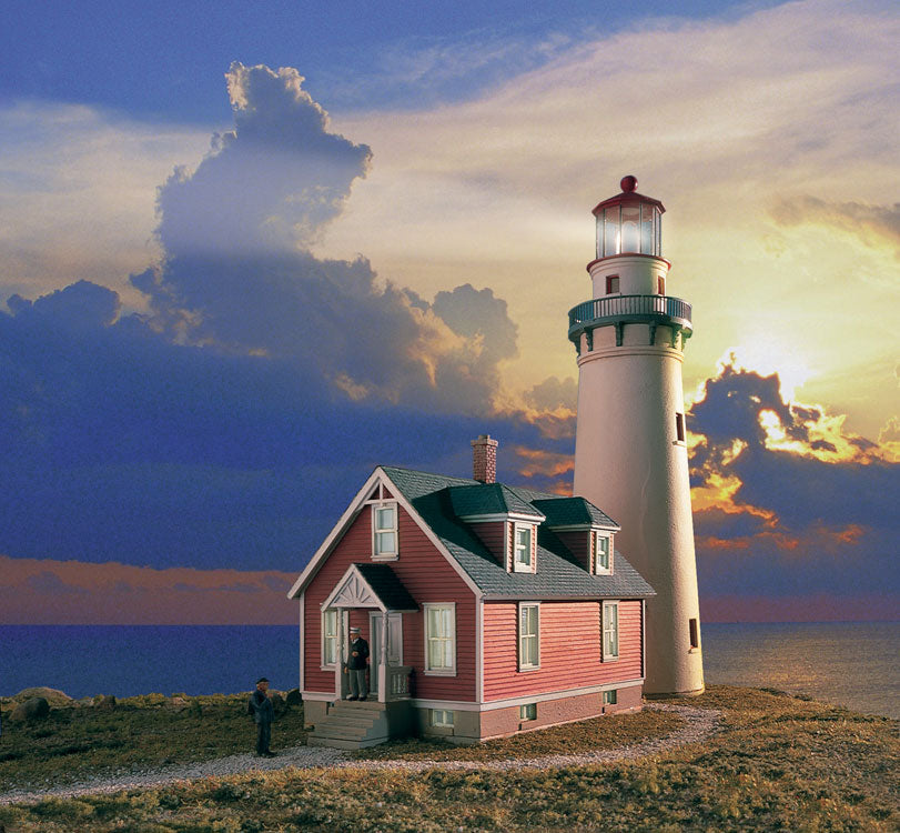 Walthers 933-3663 HO Rocky Point Lighthouse Kit
