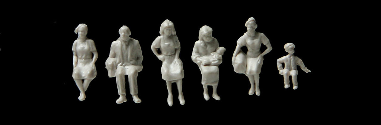Walthers 949-6051 HO Unpainted Sitting Plastic Figures (Set of 72)