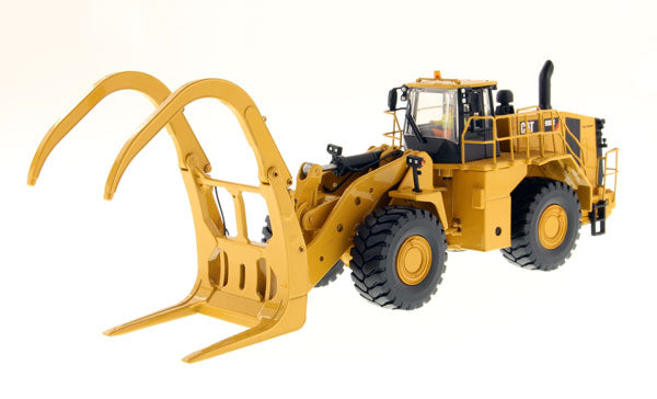 DieCast Masters 85917 1:50 Caterpillar 988K High Line Wheel Loader with Grapple