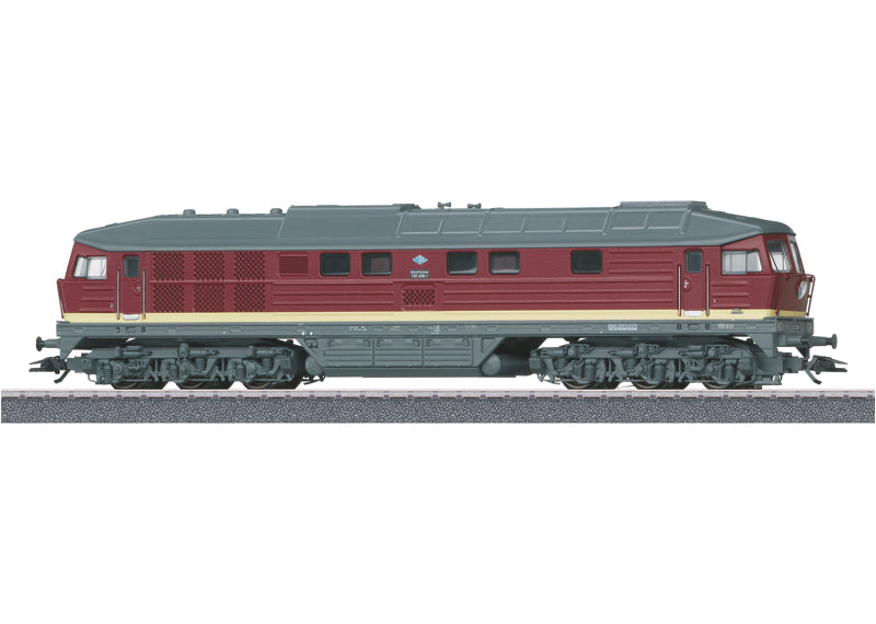 Marklin 36429 HO German State Railroad Company (DR) class 132 "Ludmilla" Diesel