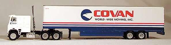 Con-Cor 1076 HO Covan Tractor Semi Truck with 48' Trailer