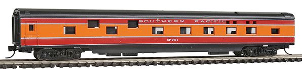 Con-Cor 40076 N SP Daylight 85' Smooth-Side Sleeper Car w/Micro-Train Couplers
