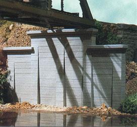 Chooch 9820 N Concrete Stepped Wall Abutment (Set of 2)