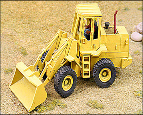 GHQ 61-003 1:87 IT 18 F Front End Loader Farming Equipment Metal Kit