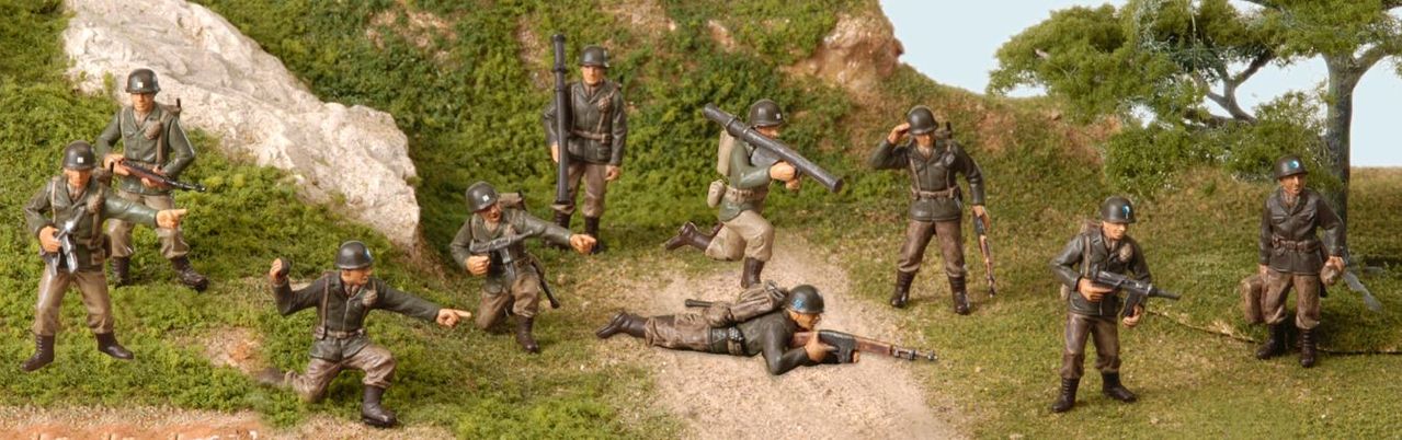 K-Line by Lionel 6-22520 O WWII Soldiers in Action Figures (Set of 10)