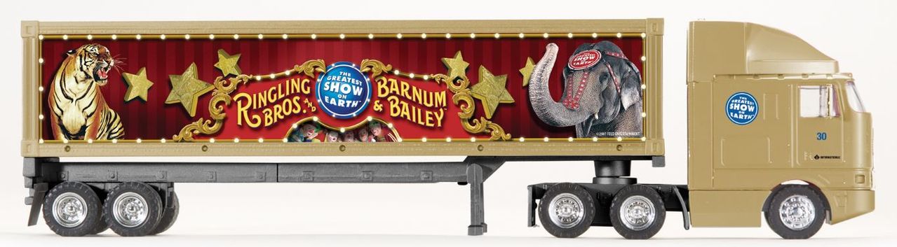 Lionel 6-22555 O Ringling Bros. Tractor with Container on Chassis