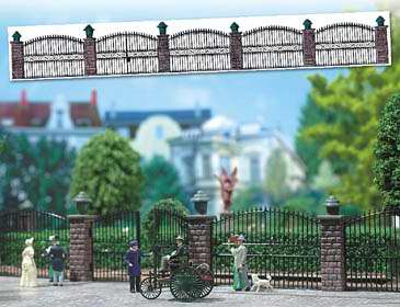 Busch 6016 Wrought Iron Fence With Brick Posts Kit 65cm