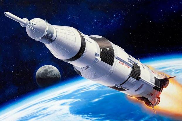 Revell of Germany 04909 1:144 Apollo 11 Saturn V Rocket Plastic Model Kit