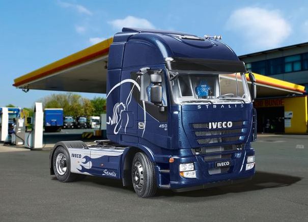 Revell of Germany 07423 1:24 Iveco Stralis Truck Plastic Model Kit