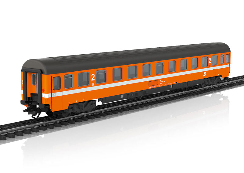 Marklin 42740 HO Austrian Federal Railroad (ÖBB) Eurofima Passenger Car