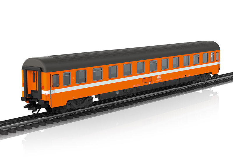 Marklin 43520 HO Belgian State Railroad Eurofima BI6 Compartment Car