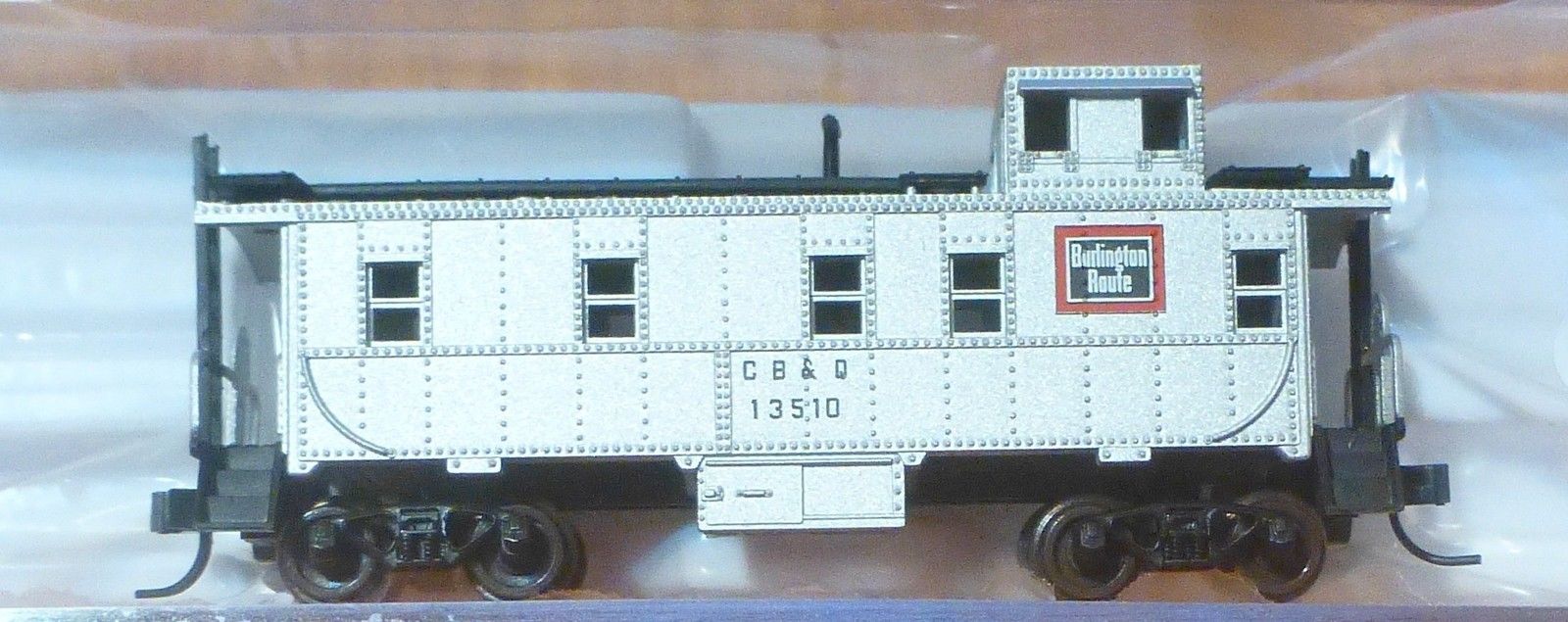 Atlas 50002126 N Burlington Route Cupola Caboose #13510