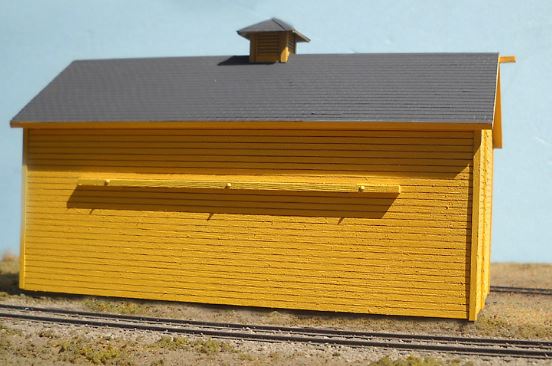 B.T.S. 27550 HO Great Northern Ice House - 3-3/4 x 7"
