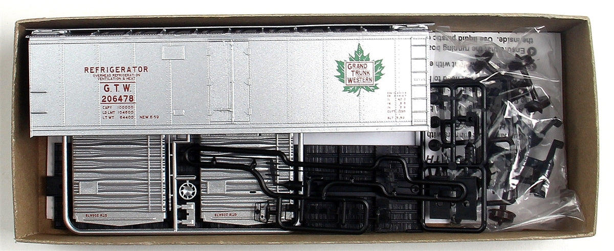 Accurail 8319 HO 40' Steel Refrigerator Cars - Grand Trunk Western #206478