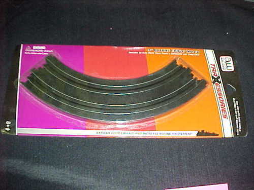 Auto World 00173 HO 9" Radius Curve Race Track (Pack of 2)