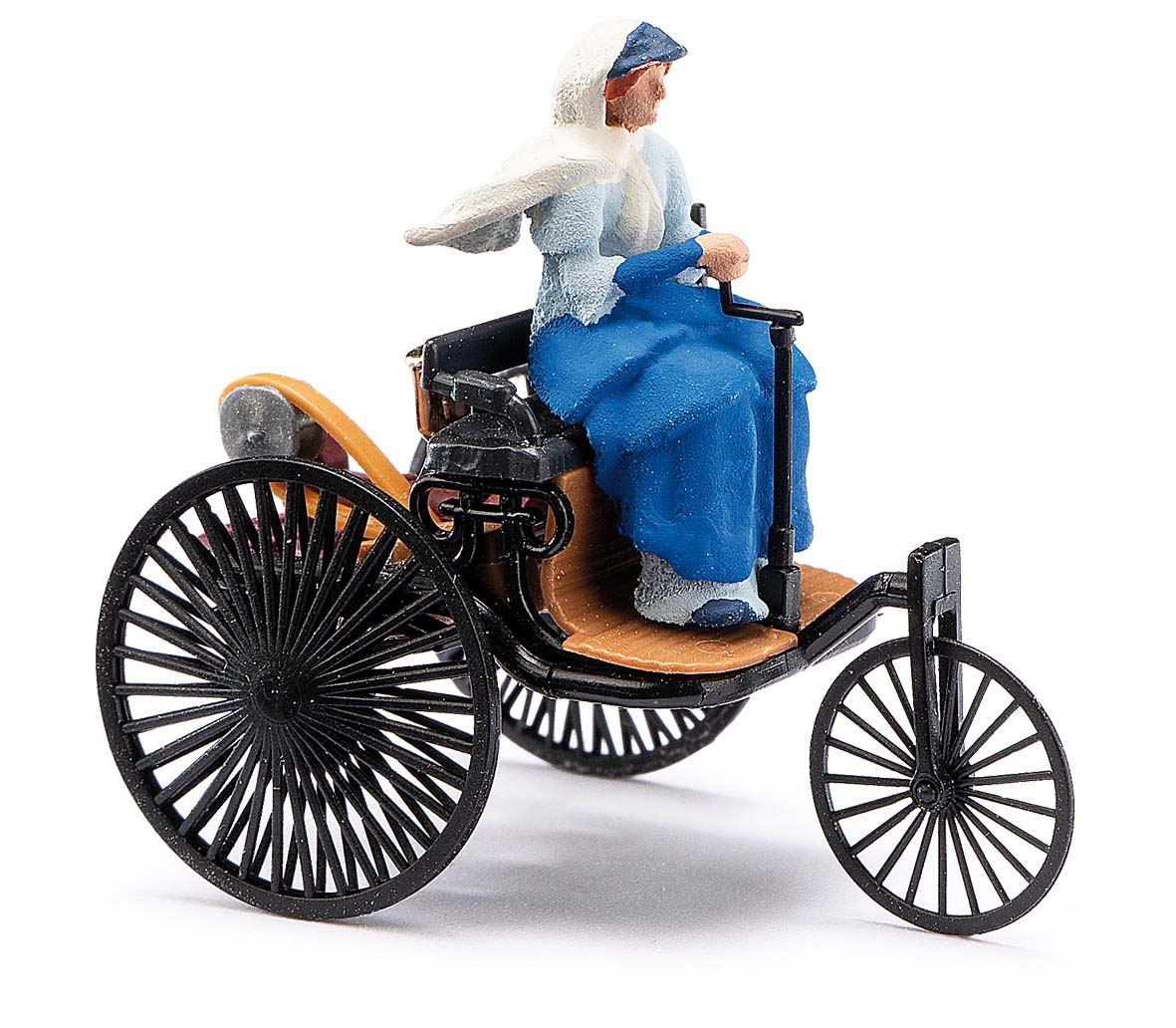 Busch 40007 HO 1886 Benz-Patent Motor Car with Bertha Benz Figure