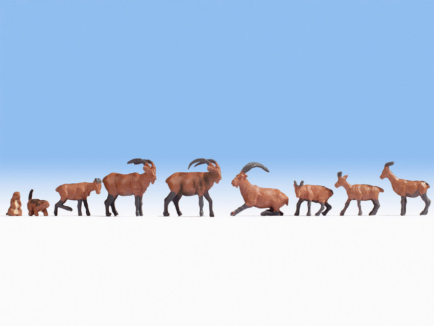 Noch 15742 HO Alpine Animals Figures (Set of 9)