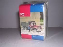 Walthers 933-4011 HO Scale Model R Dump Truck Resin Kit