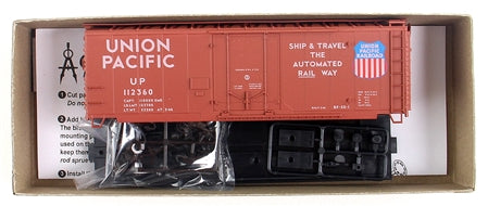 Accurail 3128 HO Union Pacific 40' Plug Door Box Car Kit #112360