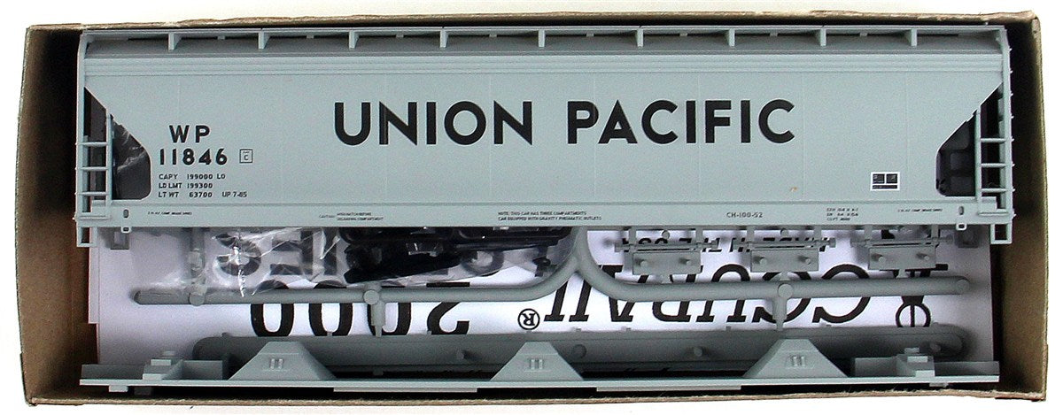 Accurail 2106 HO Union Pacific/Western Pacific ACF 3-Bay Covered Hopper #11846
