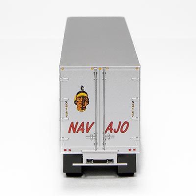 Rapido Trains 403043 HO Navajo 40' Fruehauf Fluted Side Volume Van #X2147