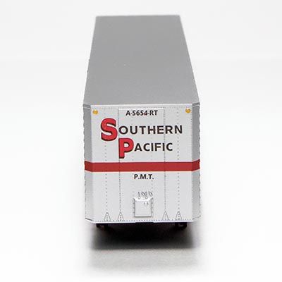 Rapido Trains 403054 HO SP 40' Fruehauf Fluted Side Volume Van #A-5654-RT