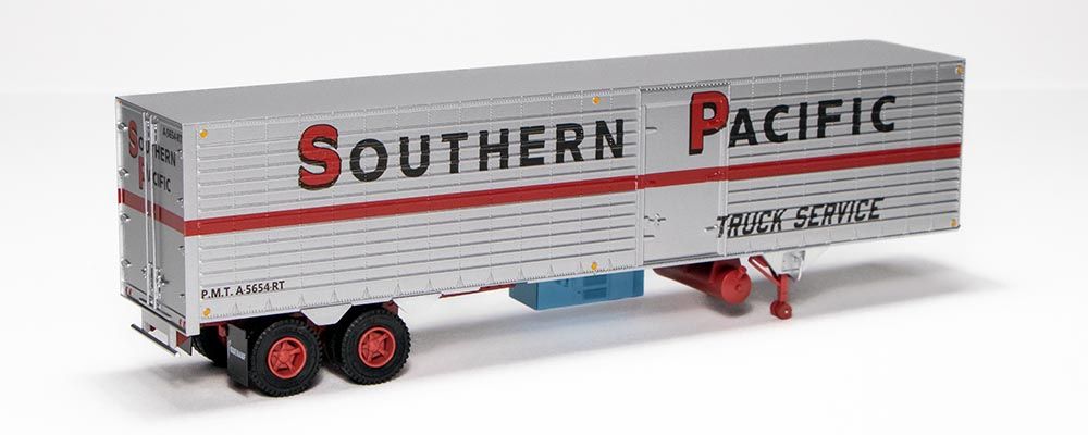 Rapido Trains 403054 HO SP 40' Fruehauf Fluted Side Volume Van #A-5654-RT