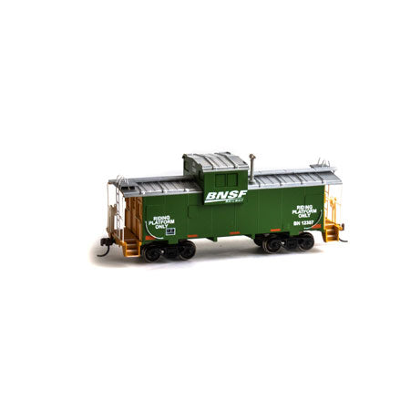 Roundhouse 87919 HO Burlington Northern Santa Fe Wide Vision Caboose Car #12387