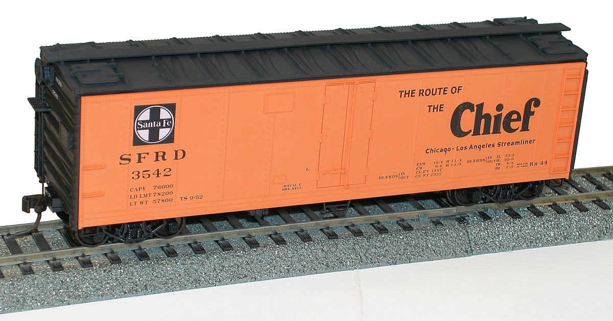 Accurail 8082.3 HO Atchison Topeka and Santa Fe 40' Double Door Steel Boxcar Kit