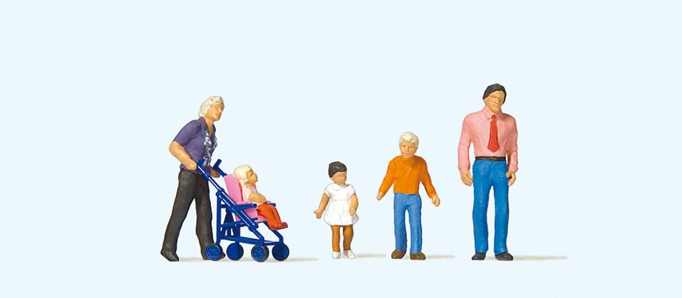 Preiser 10721 HO Family Outing Figures (Set of 5)
