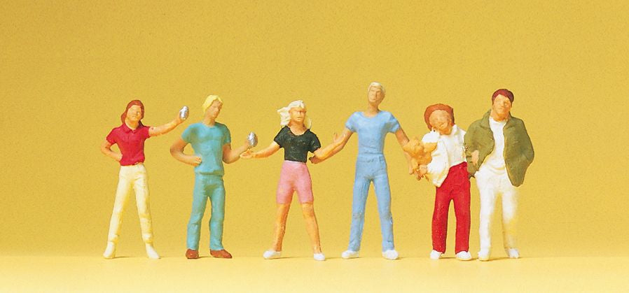 Preiser 14065 HO Young Passers-By Figures (Set of 6)