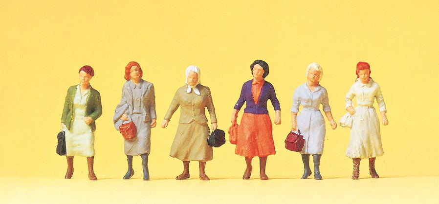 Preiser 14085 HO Female Commuters on Way to Railway Figures (Set of 6)