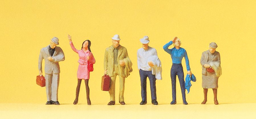 Preiser 14088 HO Waiting Passengers Figures (Set of 6)